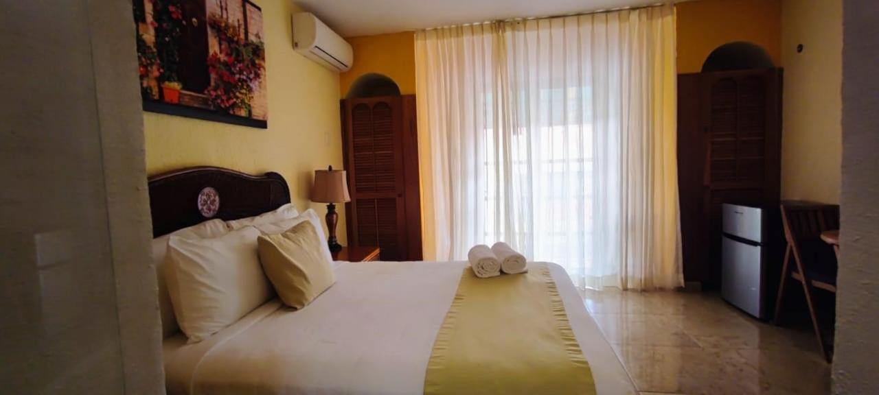 Hotel Casa Mallorca Cancún Eksteriør billede