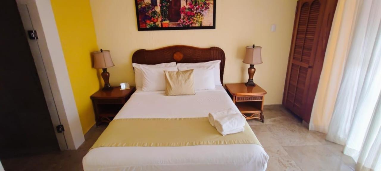 Hotel Casa Mallorca Cancún Eksteriør billede