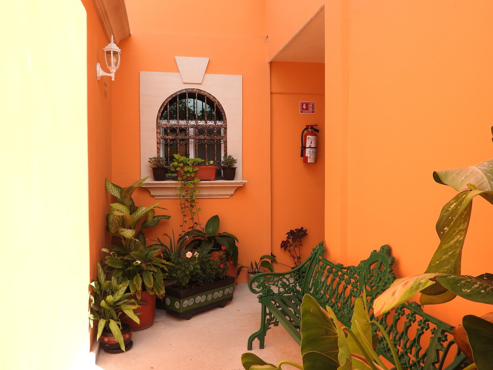Hotel Casa Mallorca Cancún Eksteriør billede